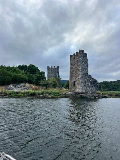 Portuguese Camino Santiago Compostela - El Translatio